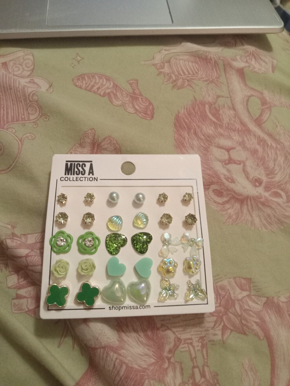 NWOT Lot Of Assorted Green Stud Earrings (15 Pairs)